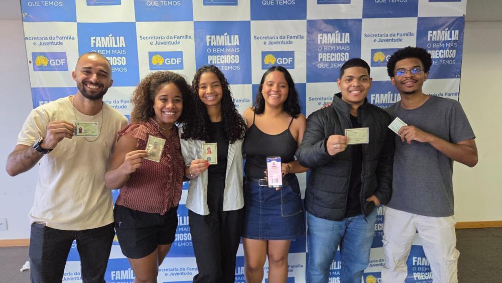 Capa da notícia: Em eleição histórica, jovens do DF definem Conselho de Juventude